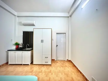 Phòng Full Tiện Nghi, Cửa Sổ Thoáng Nhất Chi Mai Tân Bình 5' Đi Nhà Ga T3