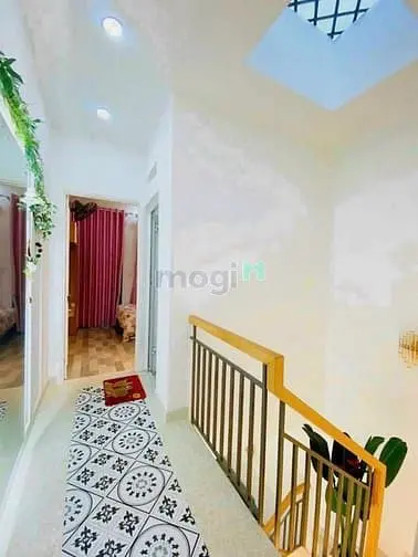 Nhà Hẻm Xe Hơi Bãi Sậy Q.5 4,6Mx11M 3Pn 4Wc Có Sổ Riêng Hẻm Xe Hơi