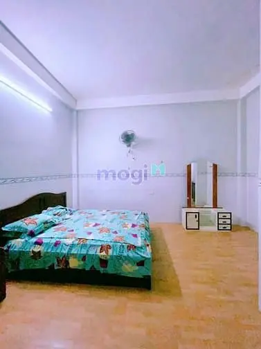 Bán Nhà Nghỉ 1 Trệt 3 Lầu Gần Kcn Biên Hòa 2; Sổ Hồng 128M2 Giá 5.2 Tỷ