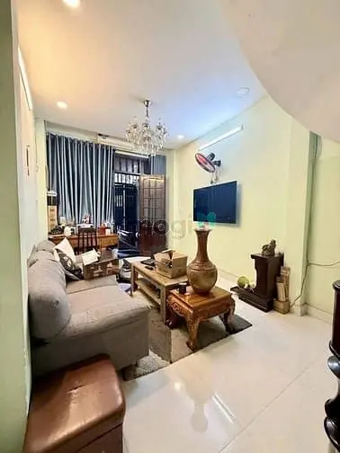 🏡 Hxh Cách Mạng Tháng 8 , P 13 , Q 10 - Diện Tích 3,5 X 12M - Kết Cấ