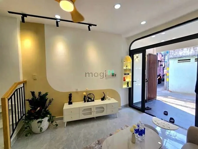 Nguyễn Thái Sơn Thông Phạm Văn Đồng- 20M2 2Tỷ310- Vị Trí Vip Nhà Mới