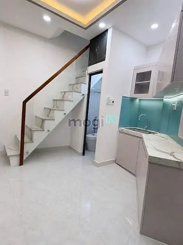 🔥Bán Nhà Đẹp 02 Tấm Đúc - Kdc Hh Chỉnh Trang- Nằm Trục Đường Tôn Đản