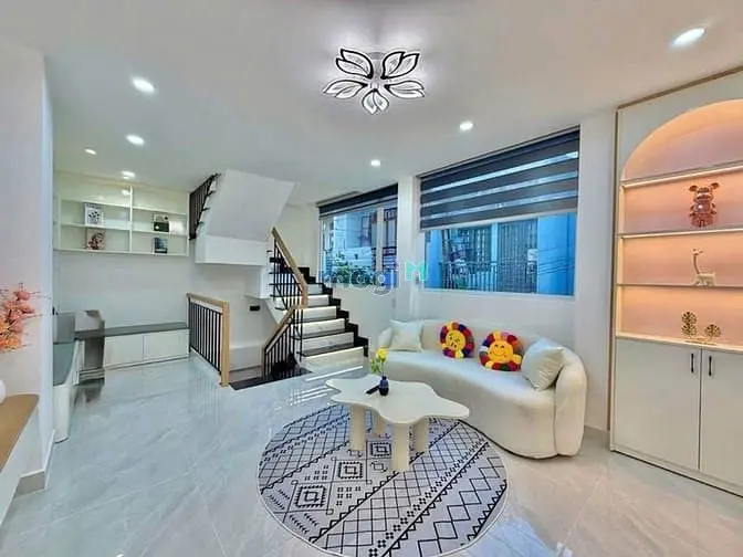 Huỳnh Văn Bánh Phú Nhuận- 2Tỷ610 29M2- Nội Thất Hiện Đại Sang Trọng