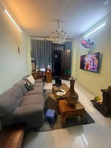 🏡 Hxh Cách Mạng Tháng 8 , P 13 , Q 10 - Diện Tích 3,5 X 12M - Kết Cấ