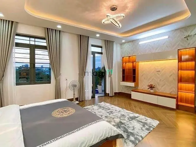 Nhà Thiết Kế Huỳnh Văn Bánh Q. Phú Nhuận 4,5Mx9,5M 4Pn 5Wc Hẻm Xe Hơi