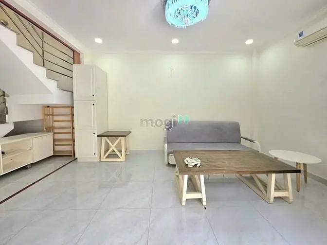 Hot! Nhà Đẹp Ở Liền 1 Lầu Mặt Tiền Hẻm 3M Huỳnh Tấn Phát, Quận 7