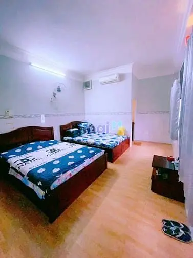 Bán Nhà Nghỉ 1 Trệt 3 Lầu Gần Kcn Biên Hòa 2; Sổ Hồng 128M2 Giá 5.2 Tỷ