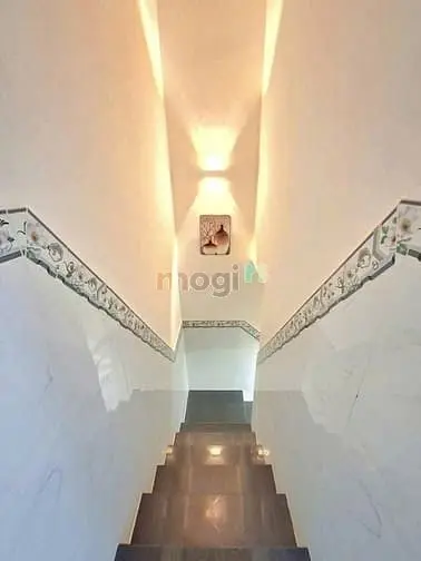 Nhà Hxh Thiết Kế Sang Trọng Huỳnh Văn Bánh P.15, Q.pn, Giá 3,740Tr(Tl)