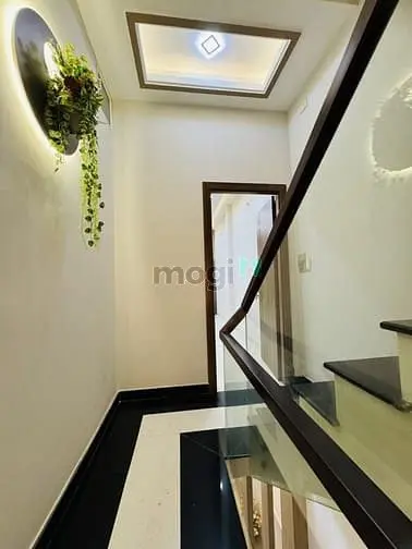 Bán Nhà Lãnh Binh Thăng Q.11 - Hẻm 8M - 4Pn 4Wc Chỉ 8,99 Tỷ