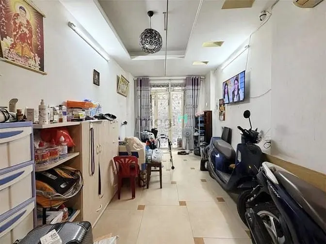 Quân 10 Gia 3Ty950 Nhà Ngay Thánh Thái, Hẻm Trước Nhà 3Mét Thẳng Thông
