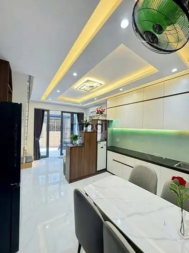 Nhà Tuyệt Đẹp 1 Lầu 3Pn Full Nội Thất Hẻm 749 Huỳnh Tấn Phát, Quận 7