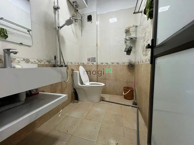 Nhà Phố Cầu Giấy–Ngõ Rộng Thoáng- 5 Tầng– Chờ Thang Máy -Giá Hời