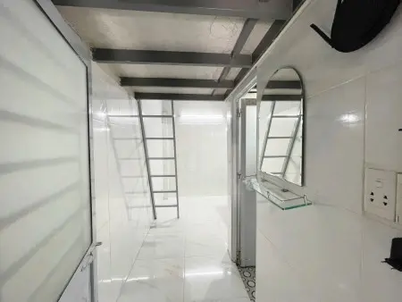 Phòng Nhỏ 1 Người, Sẵn Máy Lạnh Có Gác Wc Riêng Cách Học Viện Bưu Chính Chỉ 3P Đi Xe