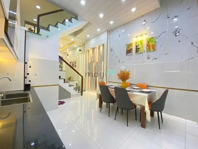 Ngộp- Phan Văn Trị, Giáp Emart Gò Vấp Vị Trí Tiện Lợi, 3Tỷ780 54M2