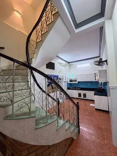 Huỳnh Văn Bánh Phú Nhuận – 33M² Nở Hậu 4 Tầng – Giá 3 Tỷ 260-Btct