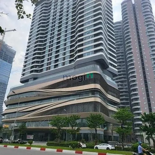 Văn Phòng Ngoại Giao Đoàn 175M² Full Nội Thất - Đẳng Cấp Quốc Tế 13$/M
