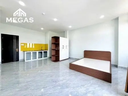 Studio Ngay Trần Quốc Thảo, Q3 - Bancol Siêu Rộng, Thoáng