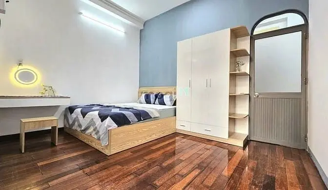 [ 16 Tỷ 230] Tòa Nhà Hẻm Kinh Doanh Vip - 2 Xe Hơi Né Nhau - Lê Văn Sỹ