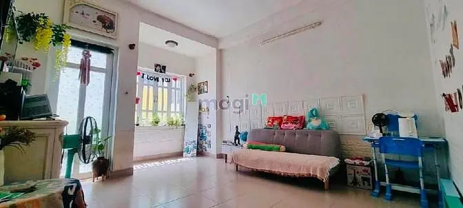 Huỳnh Văn Bánh - 81M2 - 4 Tầng - Chỉ Hơn 10 Tỷ