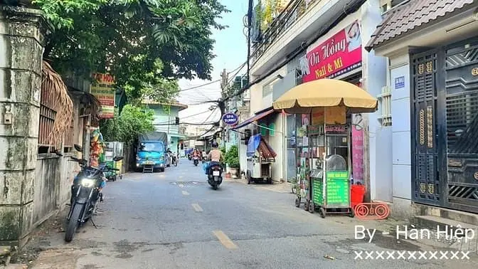 Bán Nhà Mặt Tiền Đường 147 - Phước Long B, Quận 9. - Diện Tích: 4 X 22