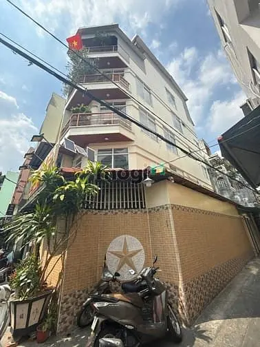 Nhà Cần Bán Gấp: Góc 2Mt Hxh Nguyễn Trãi, Quận 5 - 5 Tầng -