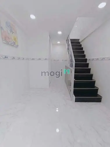 Bán Nhà 3 Tầng Đường Lê Đại Hành ,Gần Nguyễn Chí Thanh Q11
