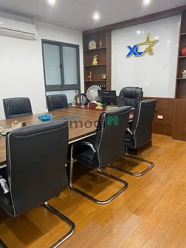 Cho Thuê Biệt Thự An Vương - Dương Nội 180M2, 3 Tầng, Mt 9M, Giá 35Tr