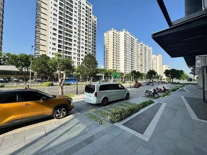 Bán Lỗ 3 Tỷ Căn Shophouse The Aurora Phú Mỹ Hưng Quận 7