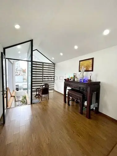 📍Nguyễn Thiện Thuật • P2 • Q3 💰 5 Tỷ 275 ( Tl ) 📐Dt ( 3.55X9M )