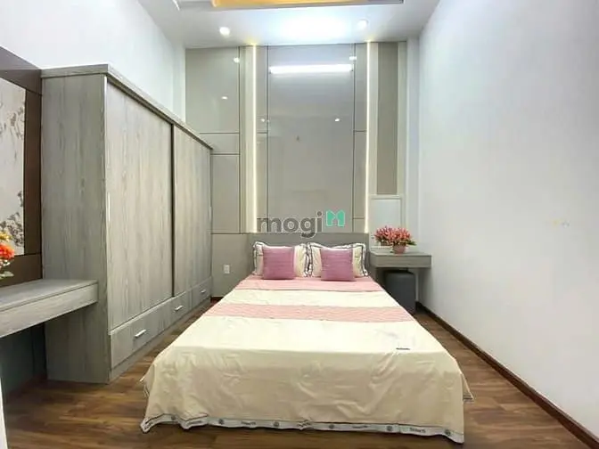 Ngộp- Phan Văn Trị, Giáp Emart Gò Vấp Vị Trí Tiện Lợi, 3Tỷ780 54M2