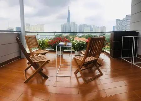 Cho Thuê Căn Hộ Ban Công Đẹp Cửa Sổ Lớn Gần Hàng Xanh, Sát Quận 1, Đường Nguyễn Cửu Vân , Quận Bình