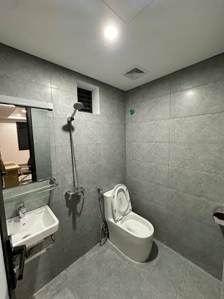 Cho Thuê Pkk Mới Đối Diện Cđ Quốc Tế - Trịnh Văn Bô