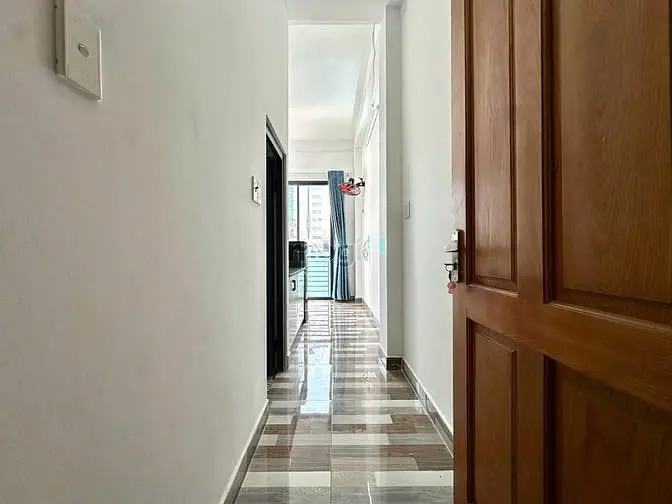 Toà Nhà Mới Khai Trương Ngay Khu Ẩm Thực Phan Xích Long