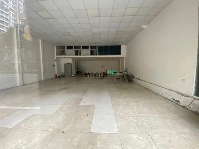 Cho Thuê Mbkd Quang Trung, Hà Đông 190M2, 1 Tầng, Mt 7M, Giá 20Tr