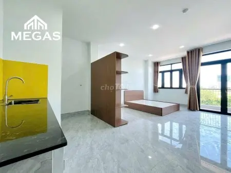 Studio Ngay Trần Quốc Thảo, Q3 - Bancol Siêu Rộng, Thoáng