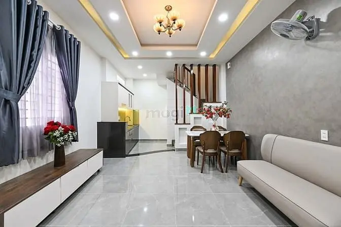 3 Tỷ 675 • Phan Xich Long • 4 Tầng • 2 Mặt Hẻm 4M • 4X8 • 3 Pngủ • 4Wc