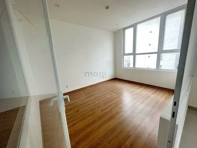 Bán Căn Hộ Western, Lý Chiêu Hoàng Q6 50M 2Pn 1Wc Nhà Trống 💰Giá 1.7