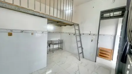 Chính Chủ Cho Thuê Phòng Bancol, Điện Nước Tính Giá Nhà Nước Siuuu Rẻ Ngay Cv Làng Hoa