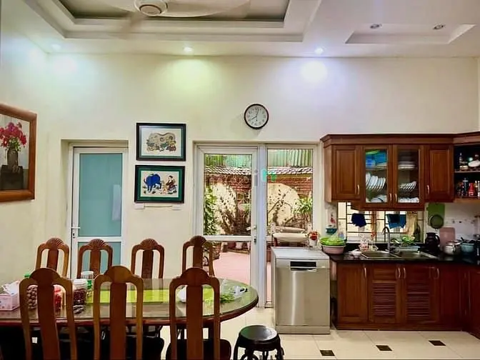 Nhà Đẹp Long Lanh Ngõ Lê Thanh Nghị, Giá 26.8 Tỷ, 140M2X3T, Nở Hậu