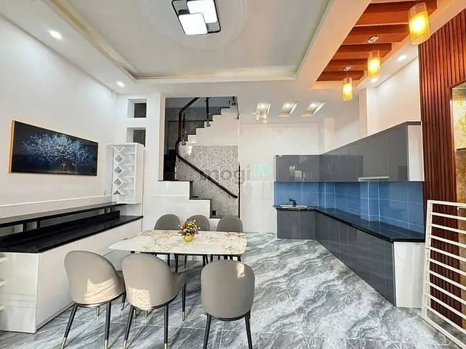 Bán Nhà Cạnh Công Viên Làng Hoa - 52M2 - 3 Tầng - Chỉ 5.79 Tỷ