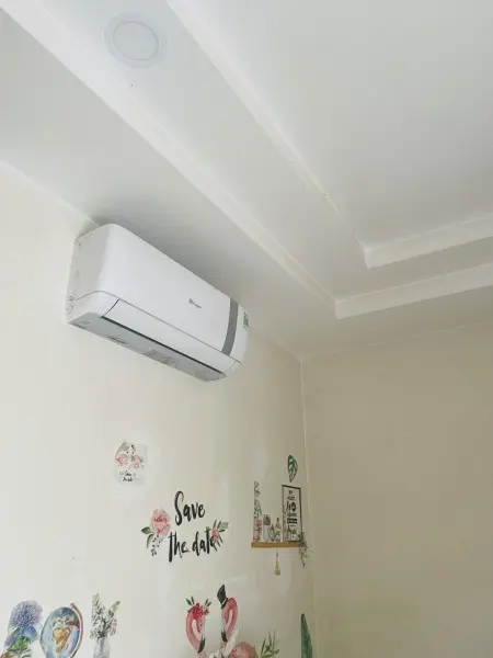 Tìm Nữ Ở Ghép Phòng 4Tr Chia 2, Đầy Đủ Nội Thất, Có Máy Lạnh