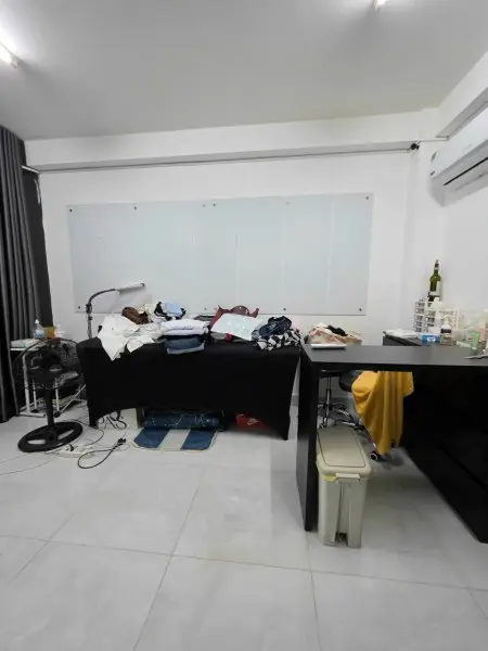 Căn Hộ Studio Cửa Sổ - Thang Máy, Hầm Xe - Hoàng Hoa Thám - Chỉ Tính Điện 3K5, Nước 100K/Ng
