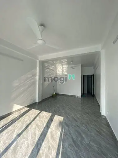 Cho Thuê Nhà Nguyên Căn Ngãi Cầu, An Khánh. Dt 50M2, 7 Tầng, Thang Máy