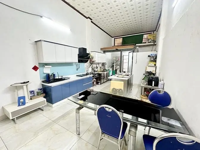 Bán Nhà Hẻm Xe Tải Nguyễn Kiệm Gần Ngã 6, 70M2, 4 Tầng, Chỉ 10 Tỷ 3 Tl