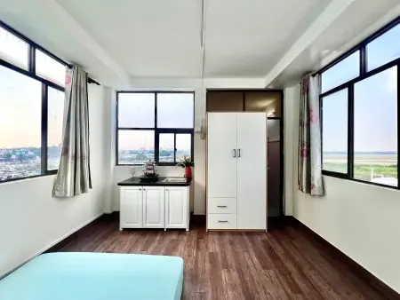 Phòng Cho Thuê Full Nội Thất Cao Cấp, Cửa Sổ Thoáng Đối Diện Etown Cộng Hoà Tân Bình