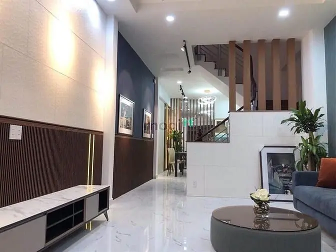 Bán Nhà Đẹp Hà Tôn Quyền 4,3Mx10,7M 3Pn 3Wc Có Sổ Riêng