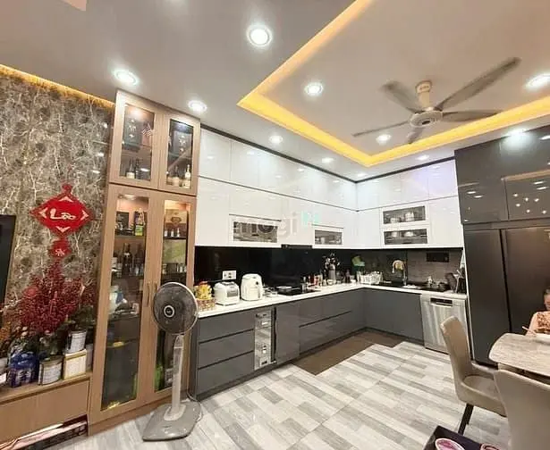 Nhà Bán Mặt Tiền Kinh Doanh Đường Nguyễn Du - Phường 7 - Gò Vấp —————