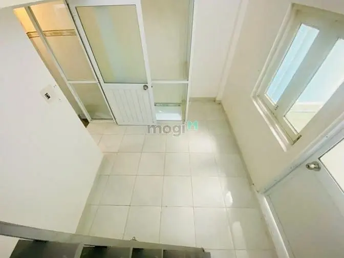 Bán Nhà Gò Vấp Giáp Bình Thạnh - Chỉ 2.05 Tỷ - 2 Tầng