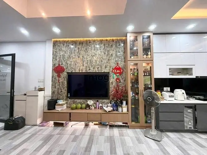 Nhà Bán Mặt Tiền Kinh Doanh Đường Nguyễn Du - Phường 7 - Gò Vấp —————