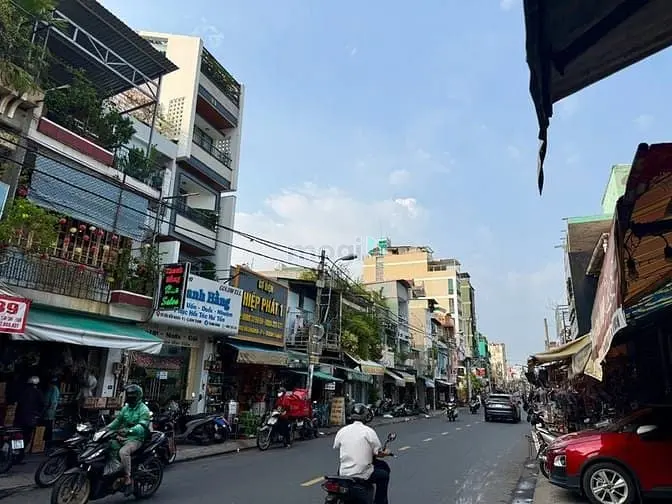 18.5 Tỷ! Bán Mặt Tiền Bùi Hữu Nghĩa, P1, Bình Thạnh - 4,4X18M Tiện Xây